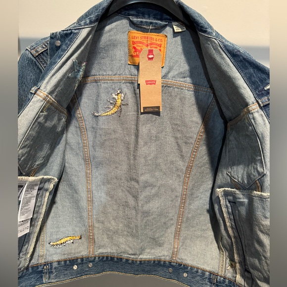 Unisex Levi’s Denim Jacket - Picture 7 of 7